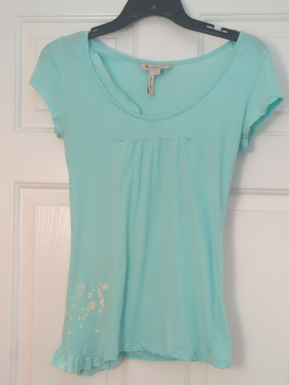 BCBGeneration Light Aqua Short Sleeve Scoop Neck Tee